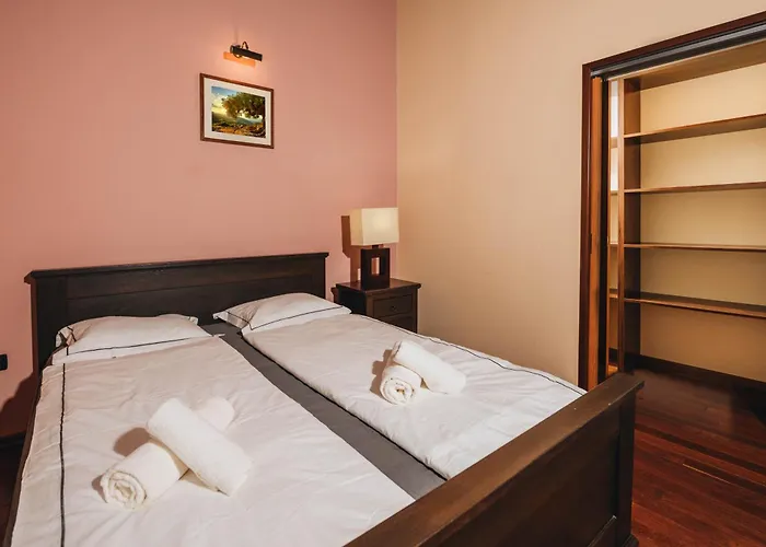 New!!! La Magrina - 3*