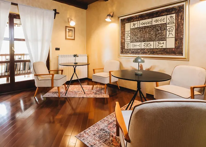 New!!! La Magrina - 3*